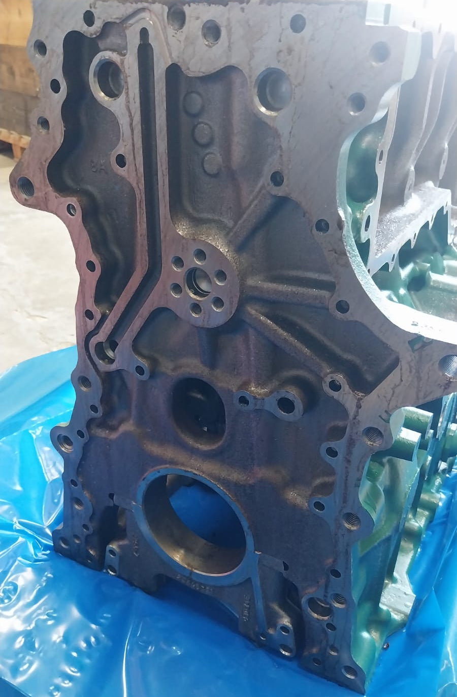 Bloco de Motor Genuíno Volvo D13 23830349