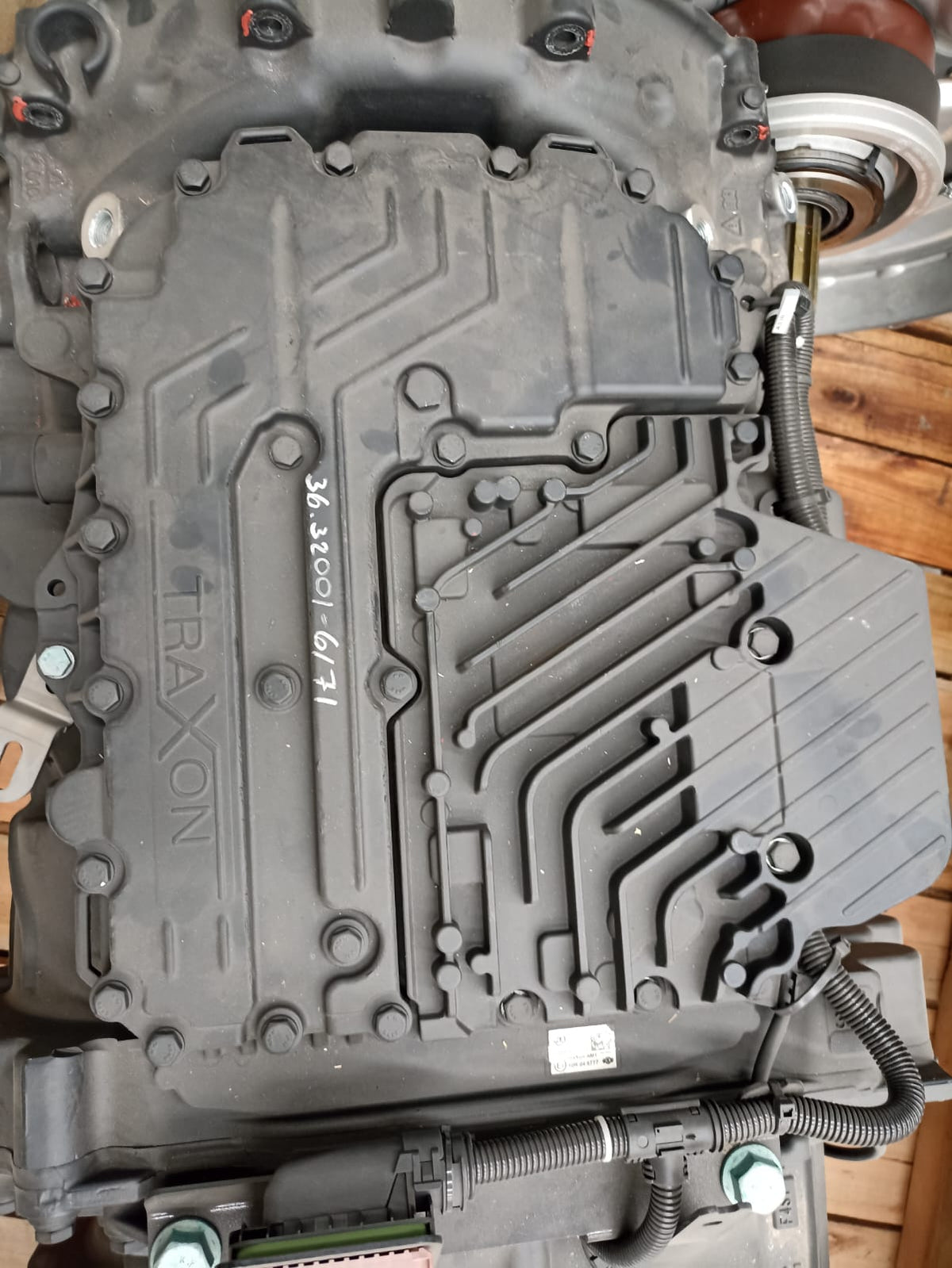 ZF Traxon 12TX2811BO — Caixa de Velocidades Automatizada de 12 Velocidades com ZF Intarder