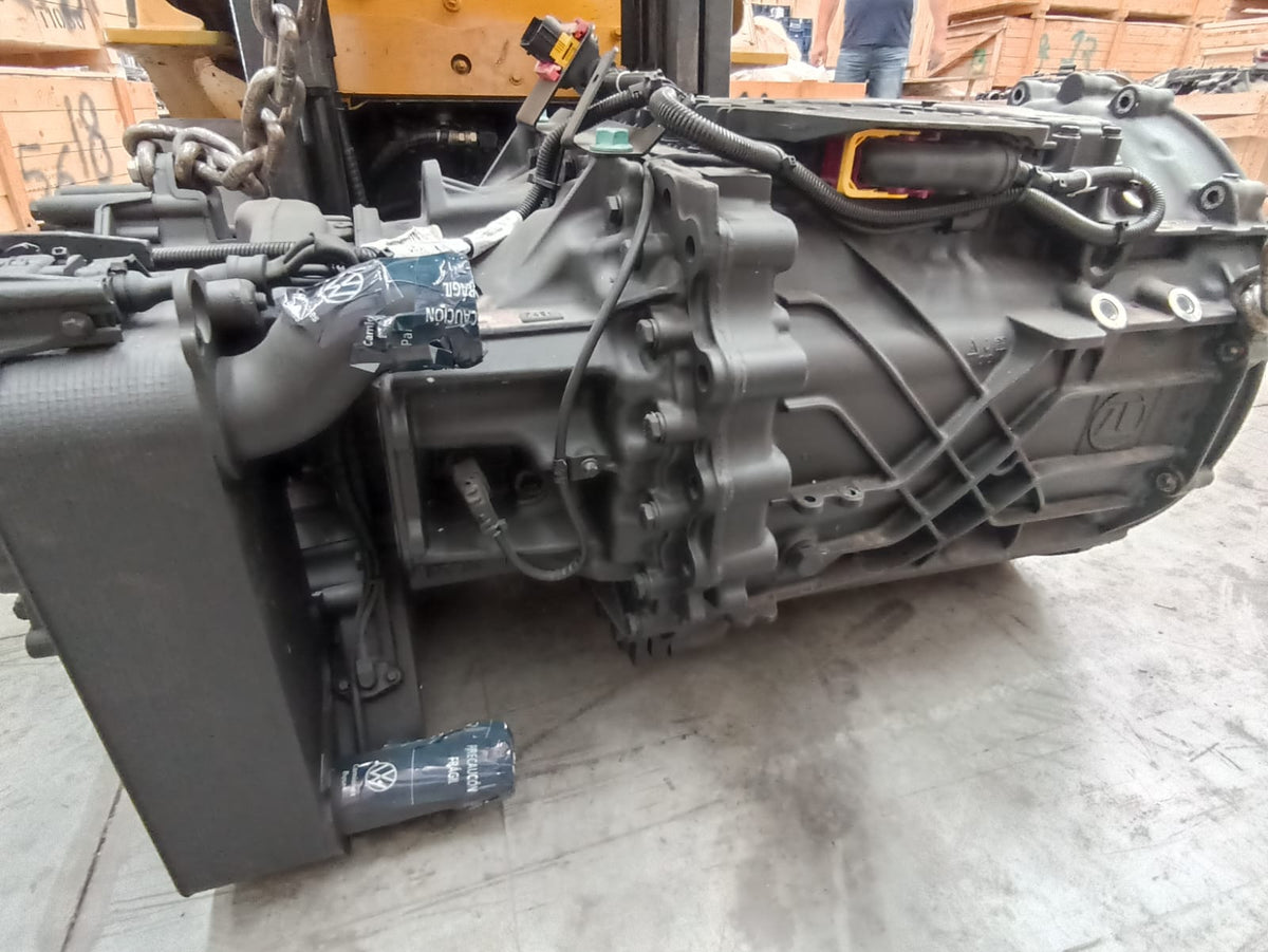 ZF Traxon 12TX2811BO — Caixa de Velocidades Automatizada de 12 Velocidades com ZF Intarder